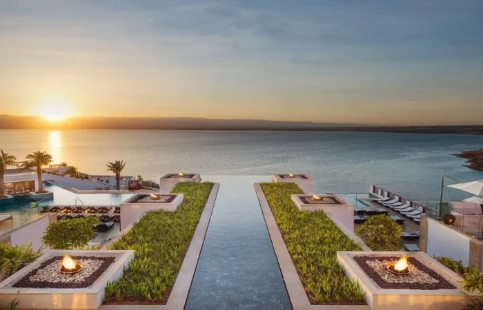 Dead Sea Resorts vs. Budget Guesthouses 1 Dead Sea Resorts vs. Budget Guesthouses